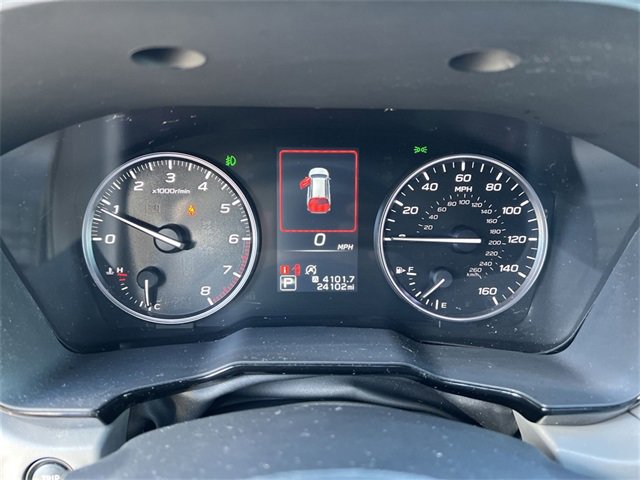 Used 2023 Subaru Outback Premium image 10