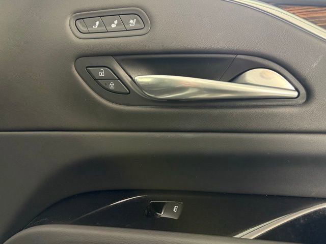 Used 2024 Cadillac Escalade ESV Premium Luxury w/ Performance Package image 34