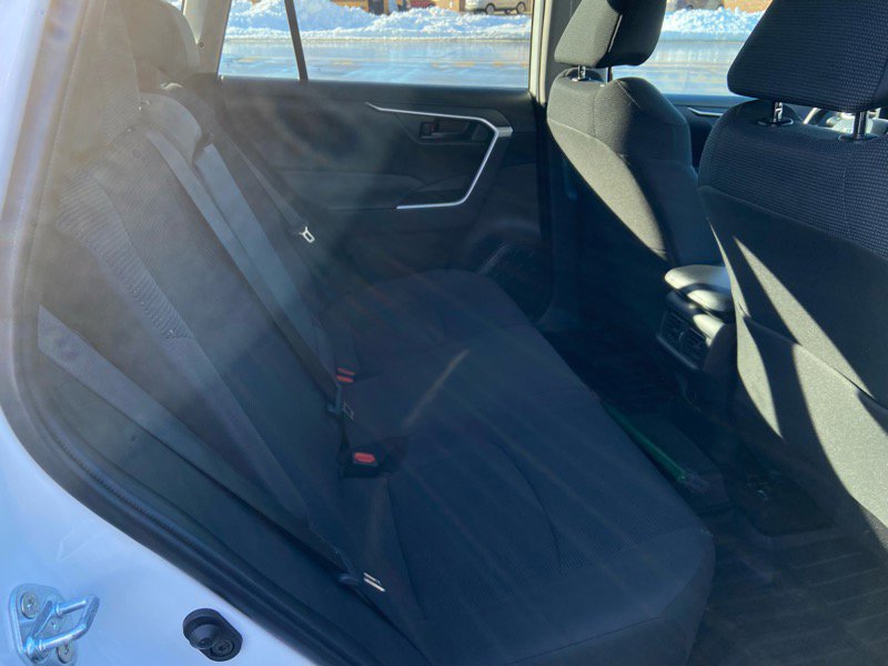 Used 2024 Toyota RAV4 LE image 8