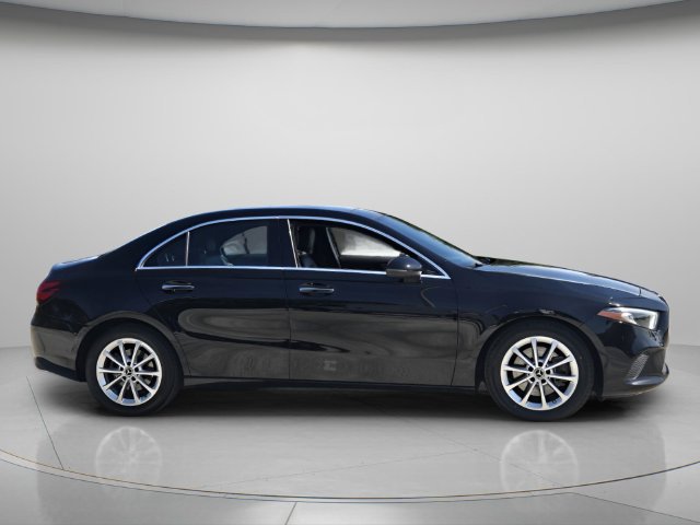 Used 2021 Mercedes-Benz A 220 image 4