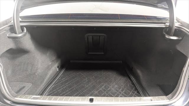 Used 2020 BMW 740i image 18