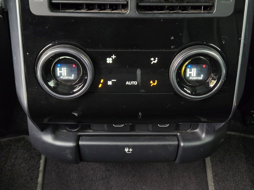 Used 2022 Land Rover Range Rover Sport HSE Silver Edition image 35