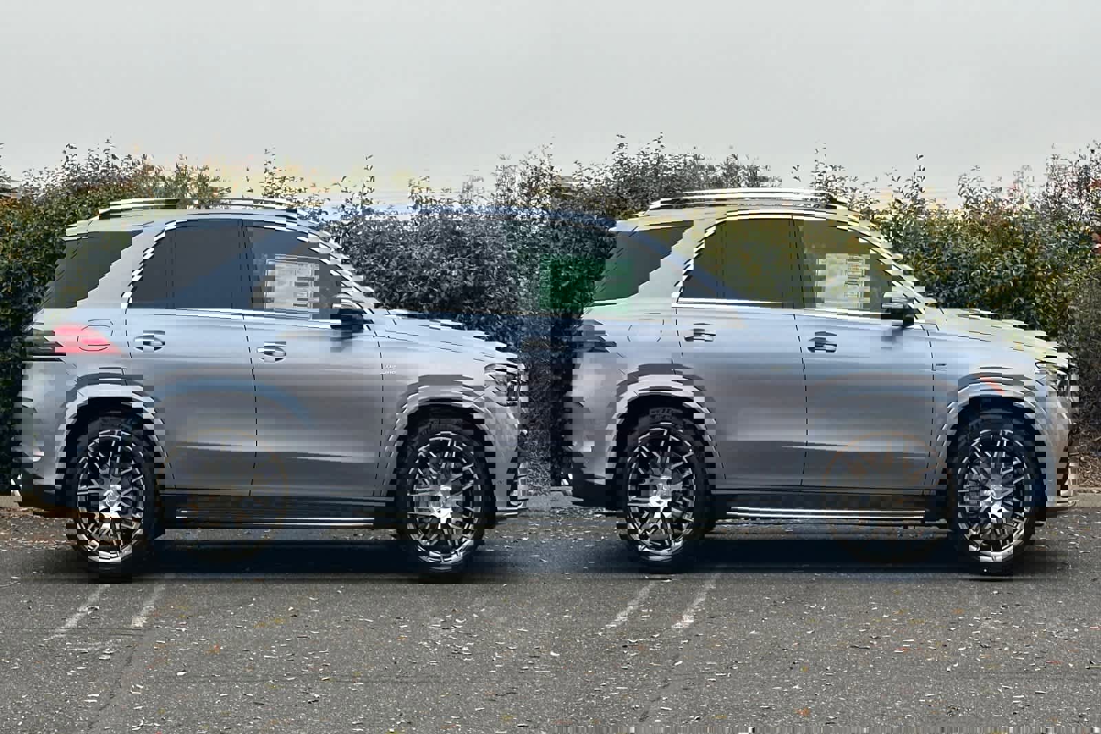 New 2026 Mercedes-Benz GLE 53 AMG 4MATIC image 2