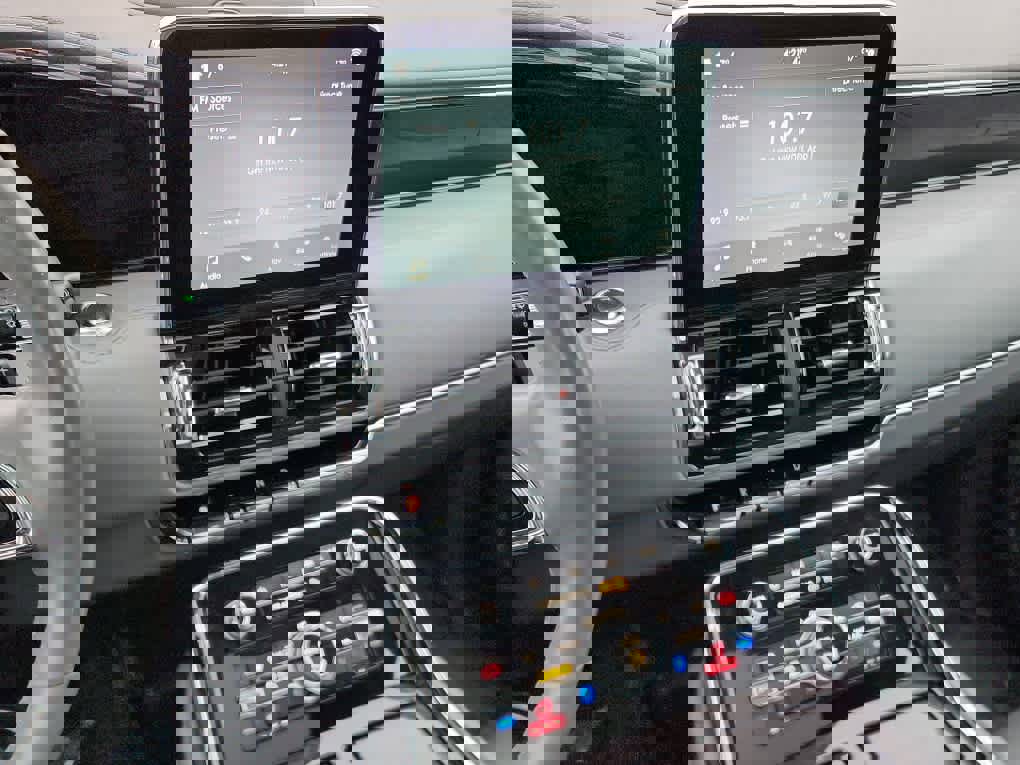 Used 2019 Lincoln Navigator Reserve w/ Cargo Package image 16