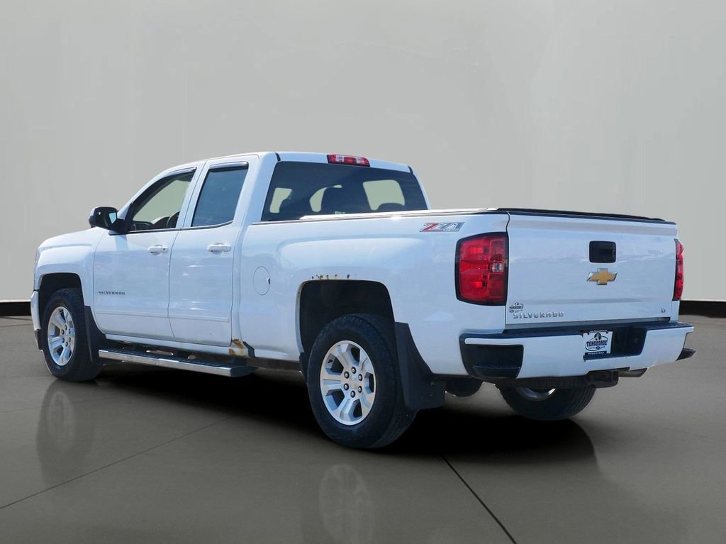 Used 2017 Chevrolet Silverado 1500 LT w/ All Star Edition image 2