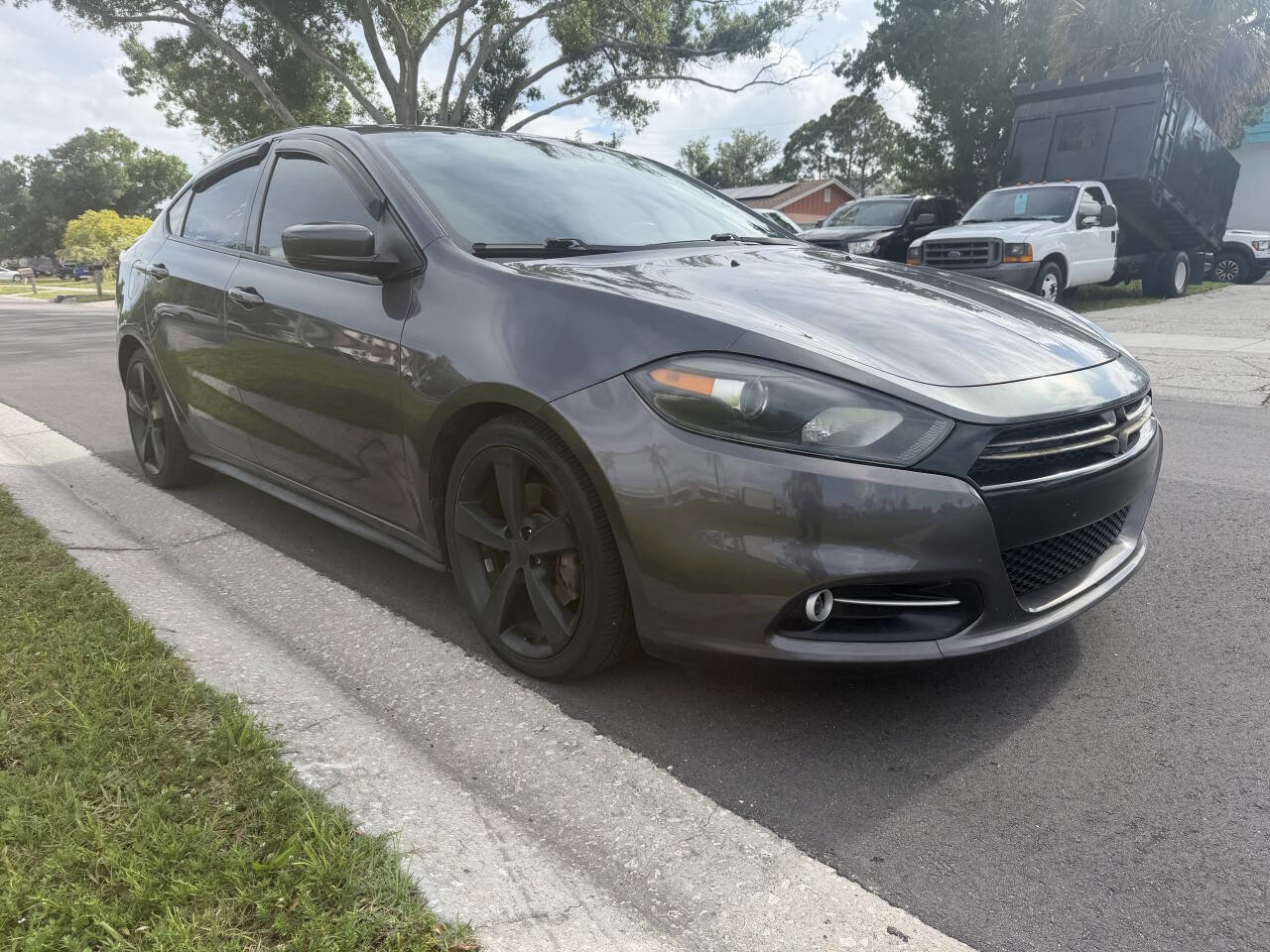Used 2015 Dodge Dart GT w/ Sun/Sound Group FWD image 2