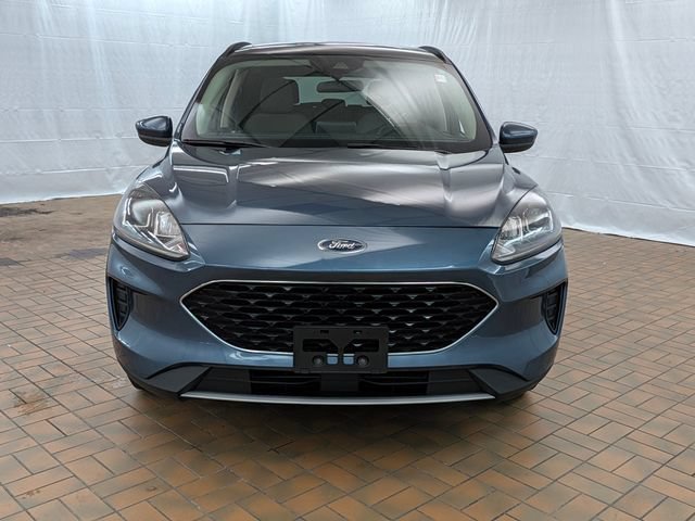 Certified 2020 Ford Escape SE AWD/4WD image 2