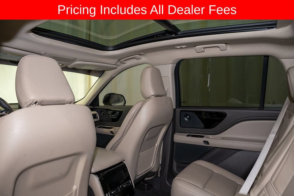 Used 2021 Lincoln Aviator Reserve w/ Equipment Group 201A AWD/4WD image 9