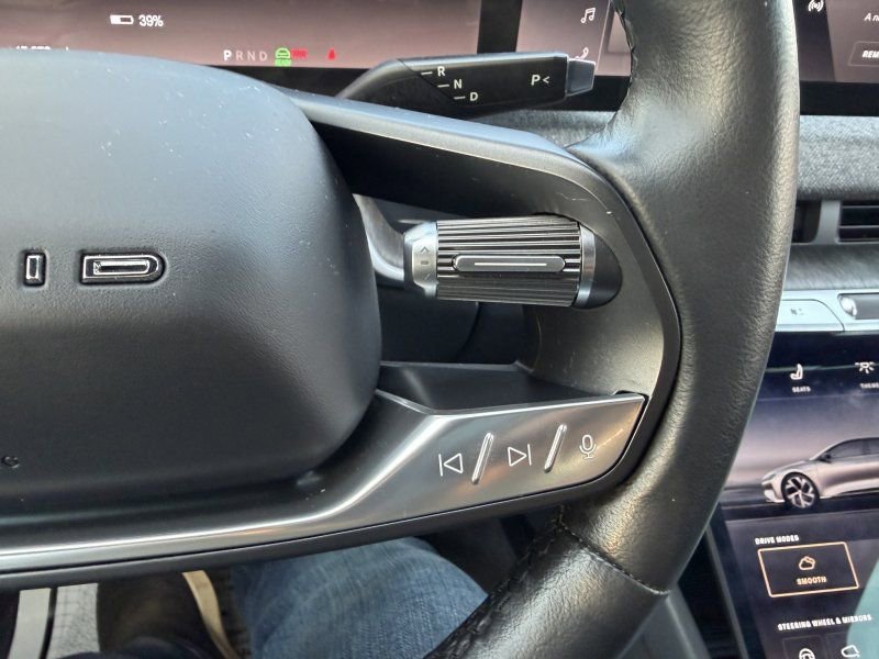 Used 2023 Lucid Air Pure AWD/4WD image 26