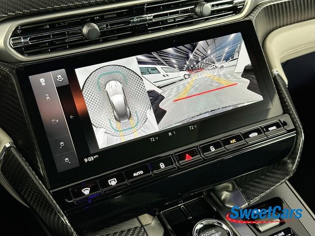 Used 2025 Aston Martin Vanquish image 23