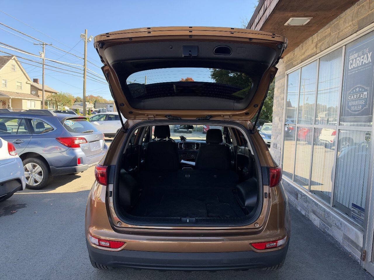 Used 2018 Kia Sportage LX FWD image 17