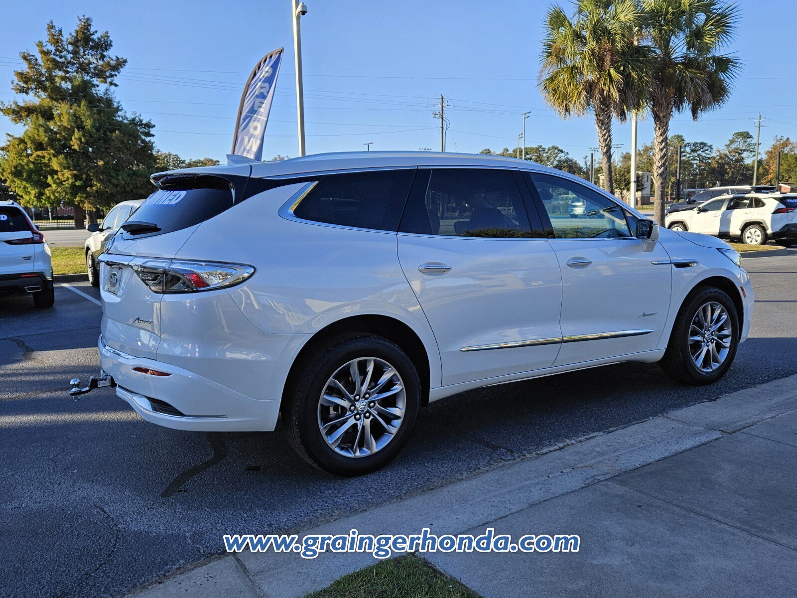 Used 2023 Buick Enclave Avenir w/ Trailering Package, 5000 lbs. image 5