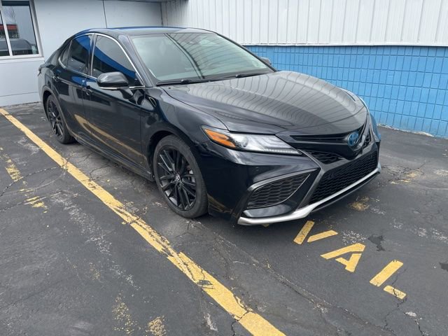 Used 2023 Toyota Camry XSE w/ Navigation Package