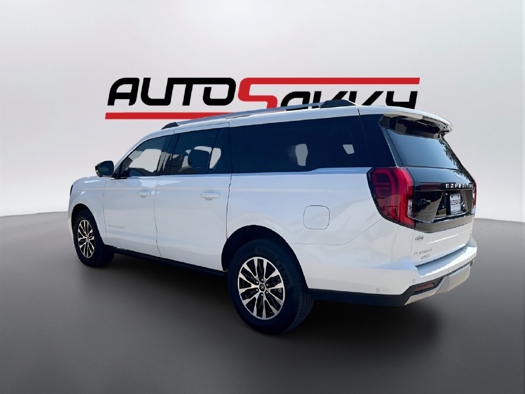 Used 2025 Ford Expedition Max Platinum AWD/4WD image 5