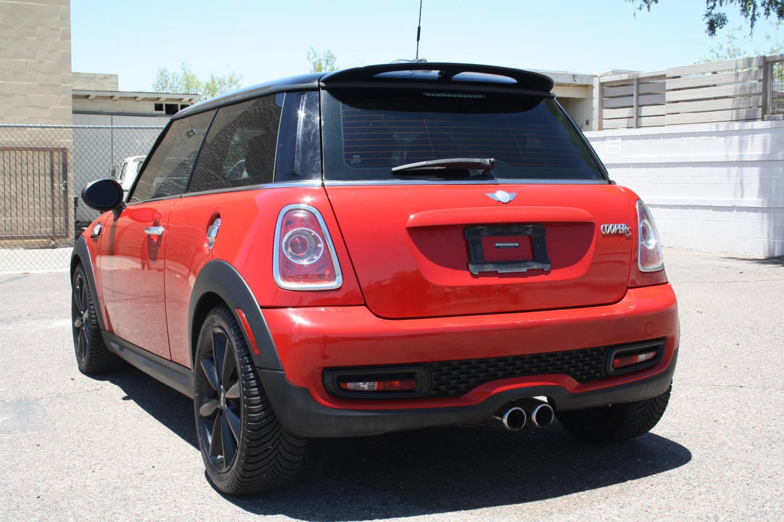 Used 2011 MINI Cooper S FWD image 21