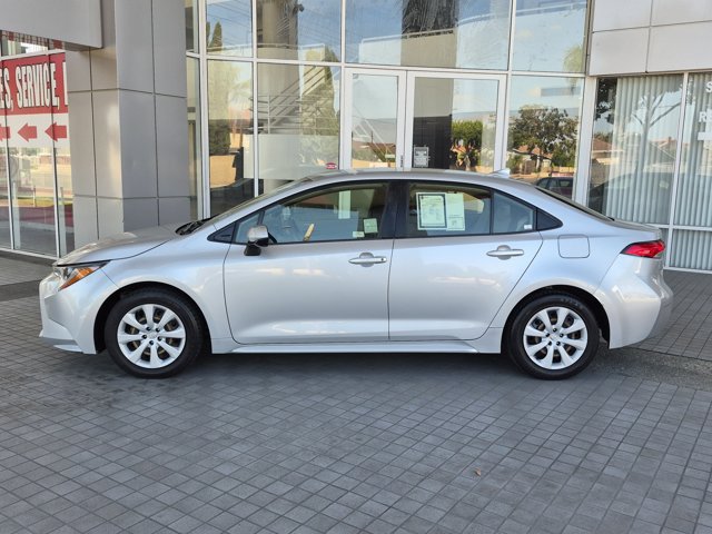 Used 2022 Toyota Corolla LE FWD image 12