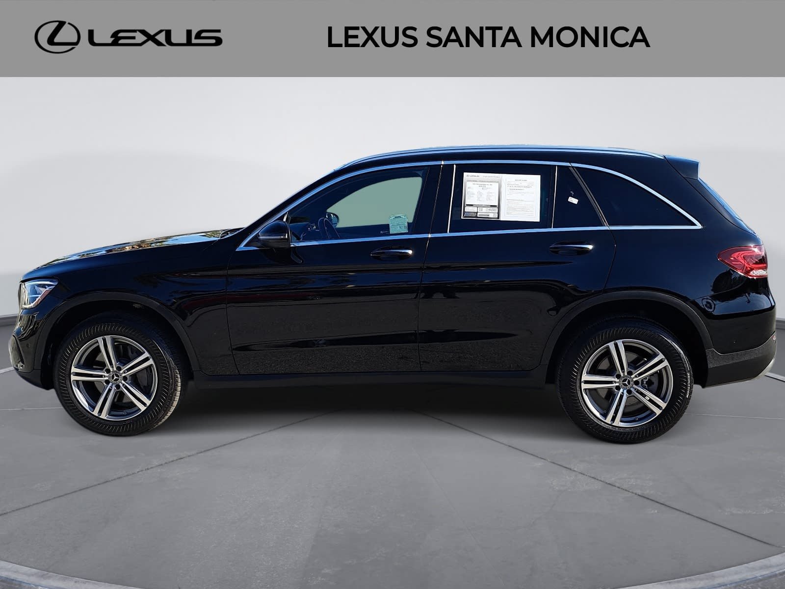 Used 2021 Mercedes-Benz GLC 300 image 8