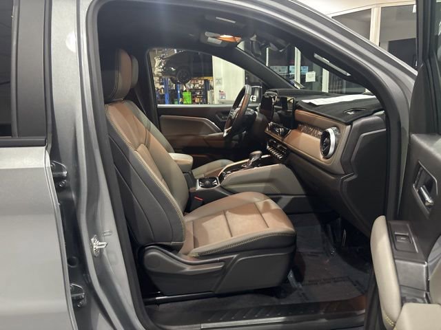 Used 2026 Chevrolet Colorado ZR2 AWD/4WD image 36