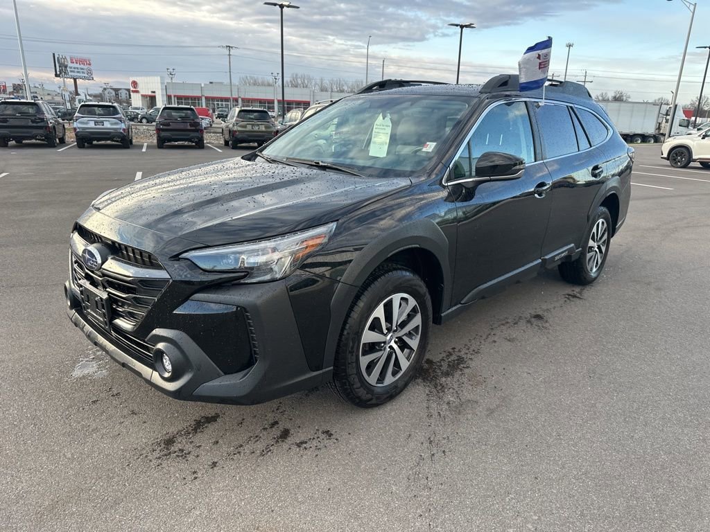 Certified 2025 Subaru Outback Premium AWD/4WD image 3