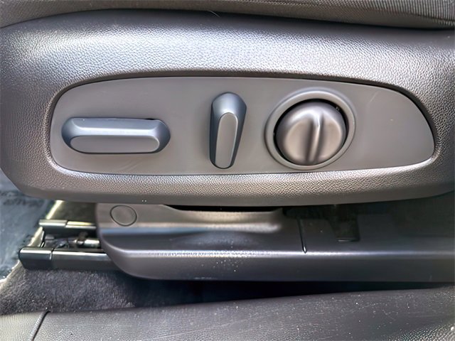 Used 2023 Chevrolet TrailBlazer LT image 16