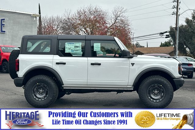 New 2025 Ford Bronco 4-Door w/ Sasquatch Package image 3