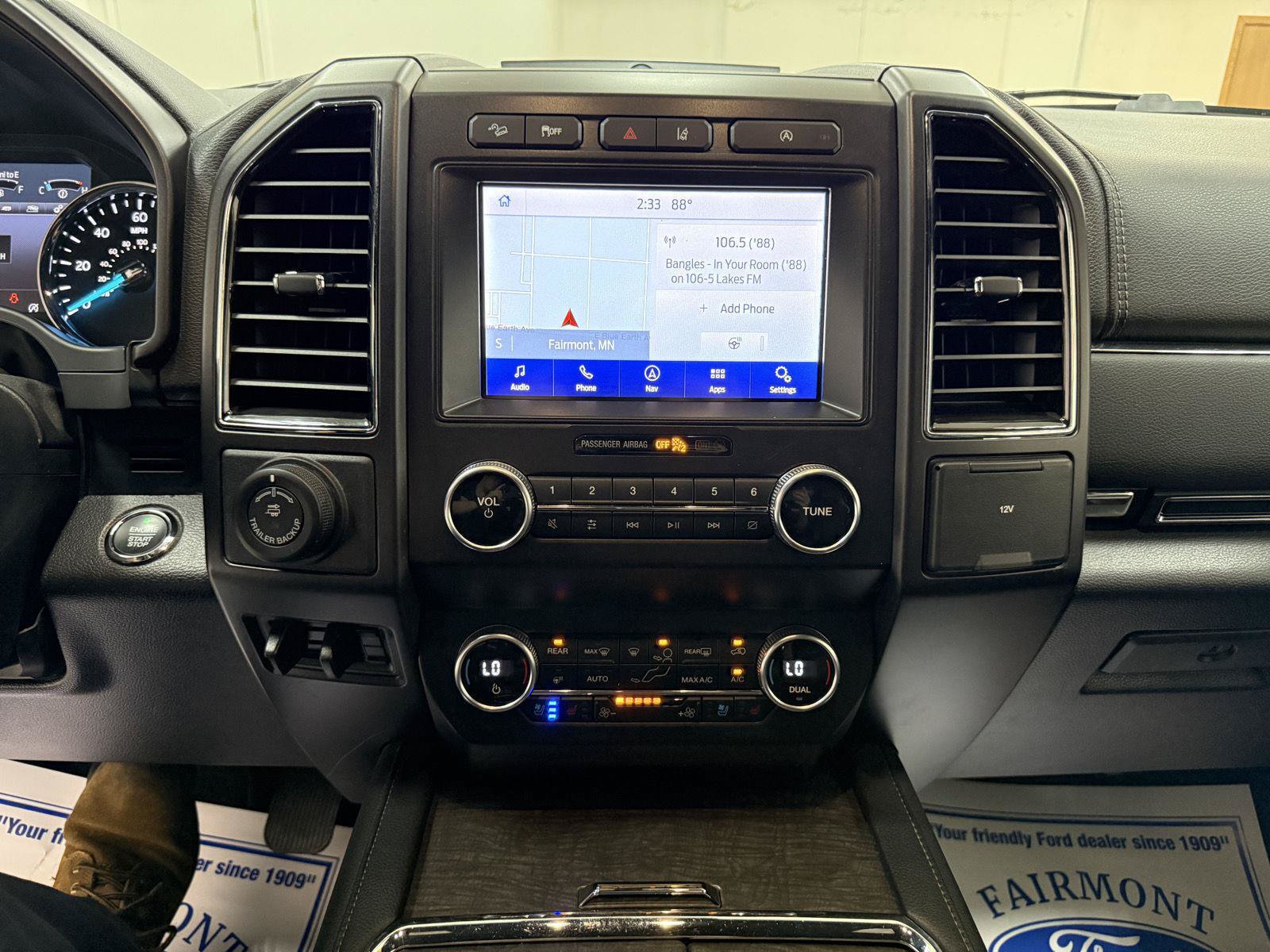Used 2021 Ford Expedition Limited AWD/4WD image 18