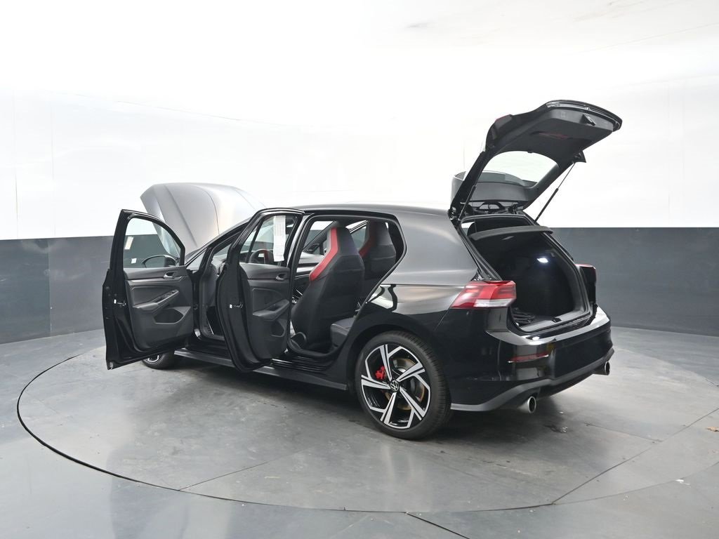 Used 2025 Volkswagen GTI SE image 28