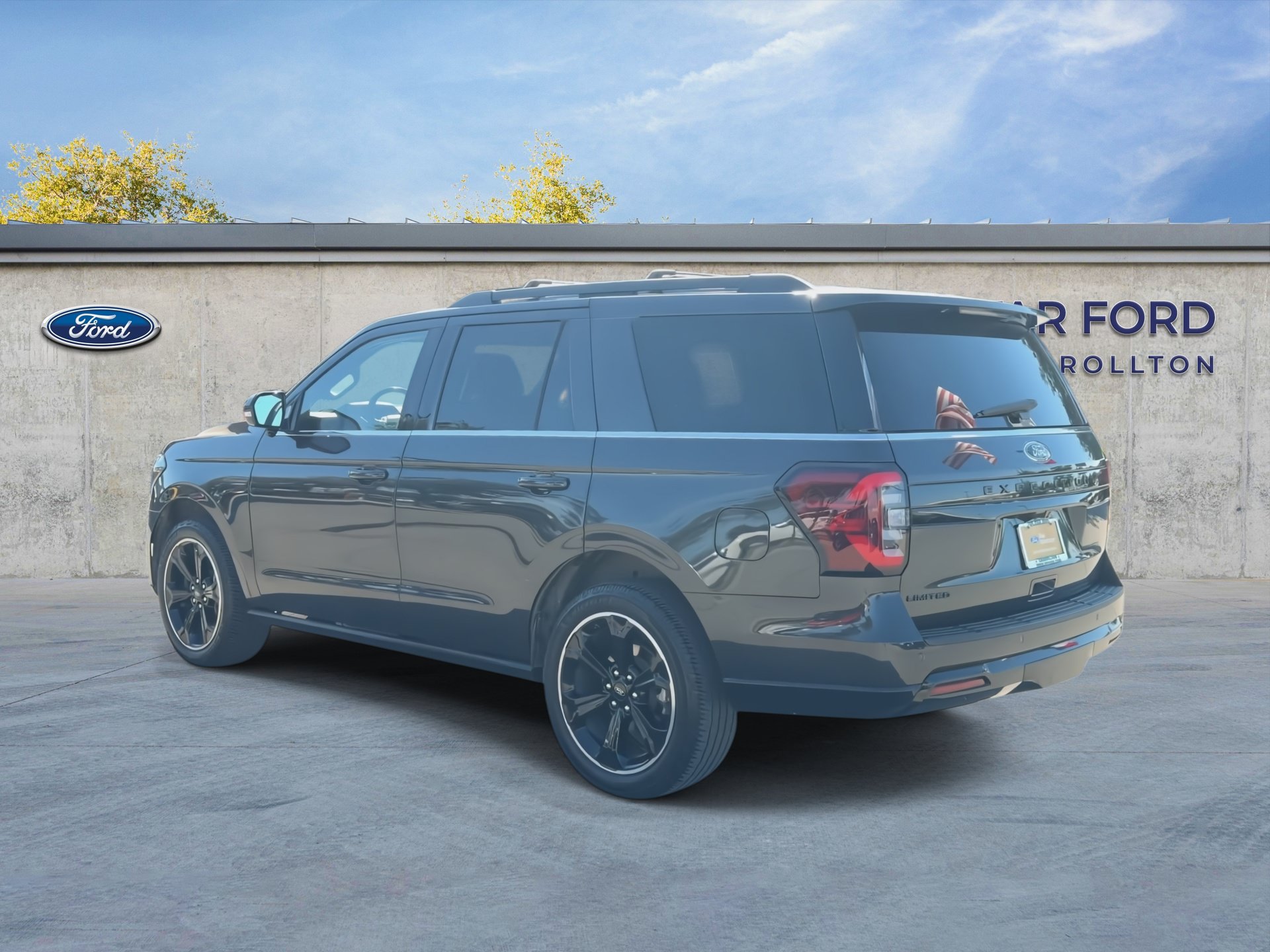 Certified 2023 Ford Expedition Limited RWD image 6
