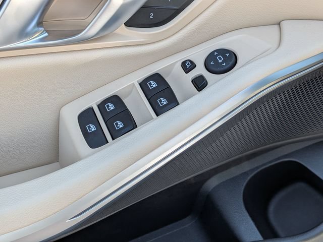 Used 2023 BMW 330i Sedan w/ Driving Assistance Package RWD image 14