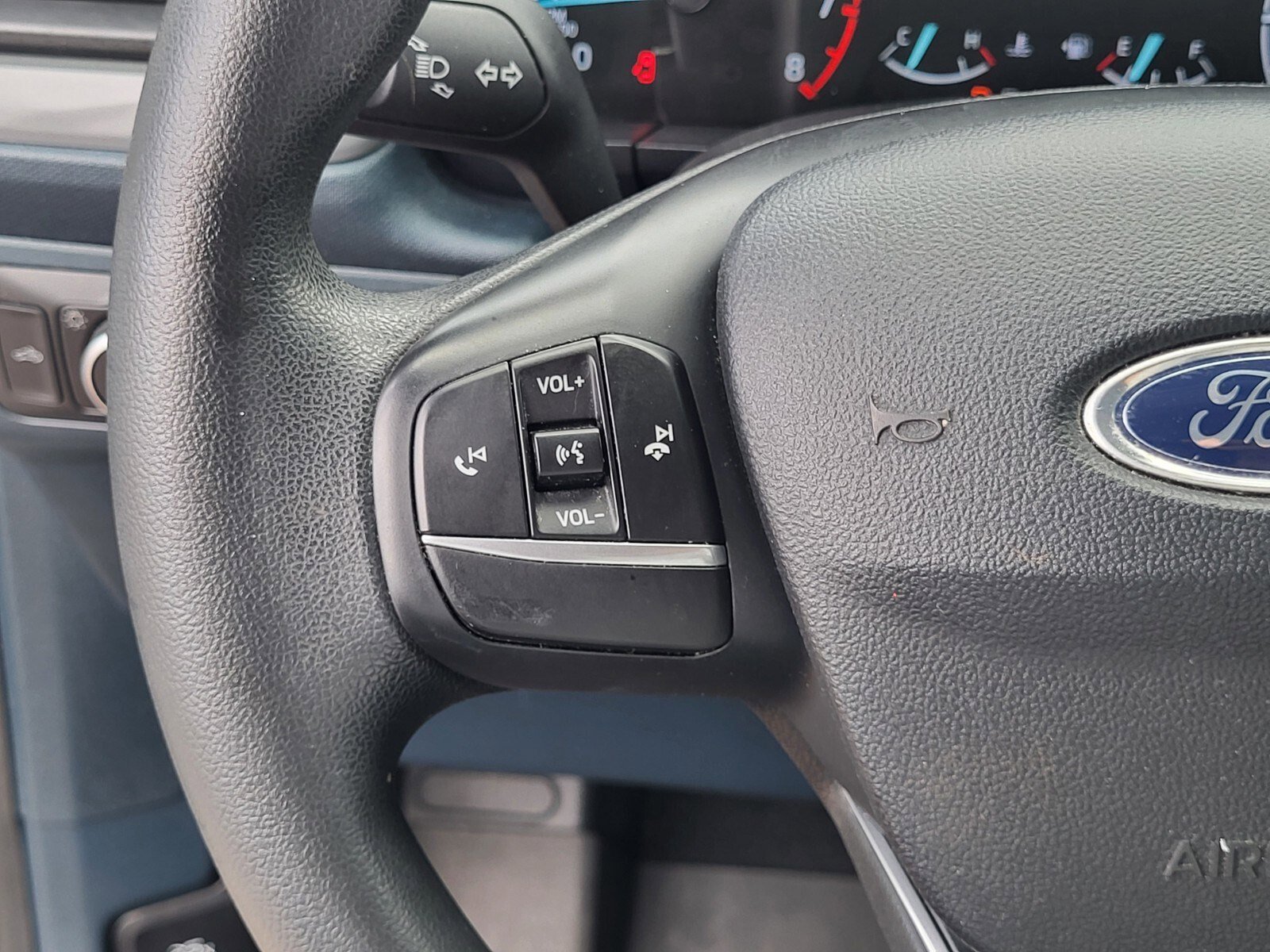 Used 2022 Ford Maverick XL FWD image 27