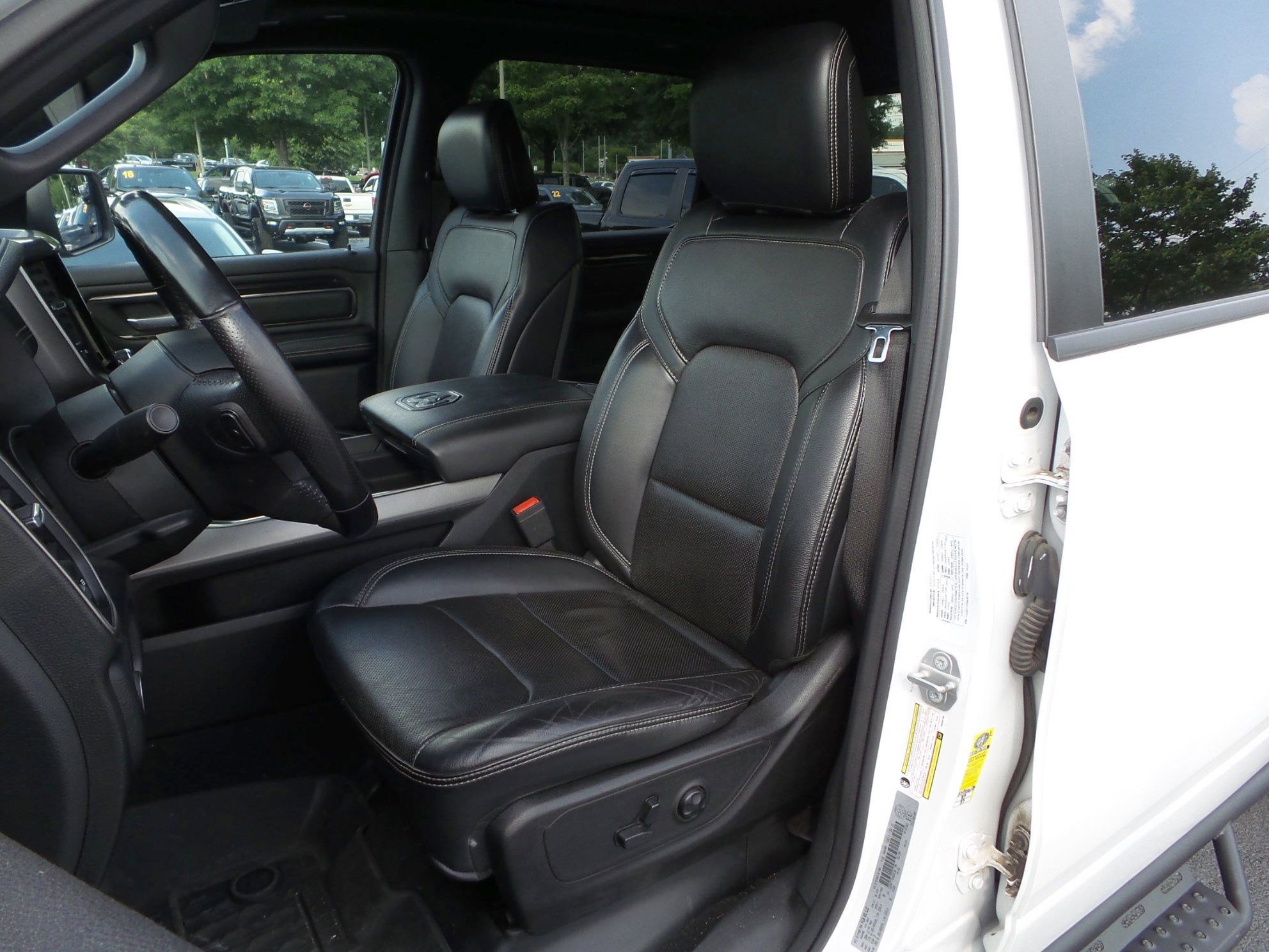 Used 2019 RAM 1500 Sport w/ Level 2 Equipment Group AWD/4WD image 8
