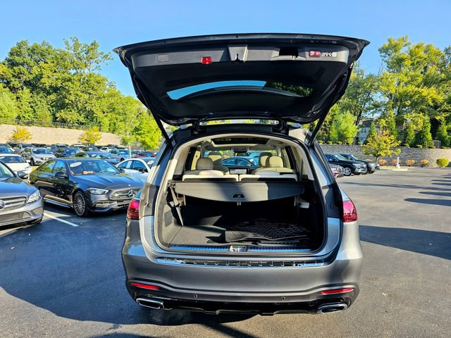 New 2026 Mercedes-Benz GLS 450 4MATIC image 9