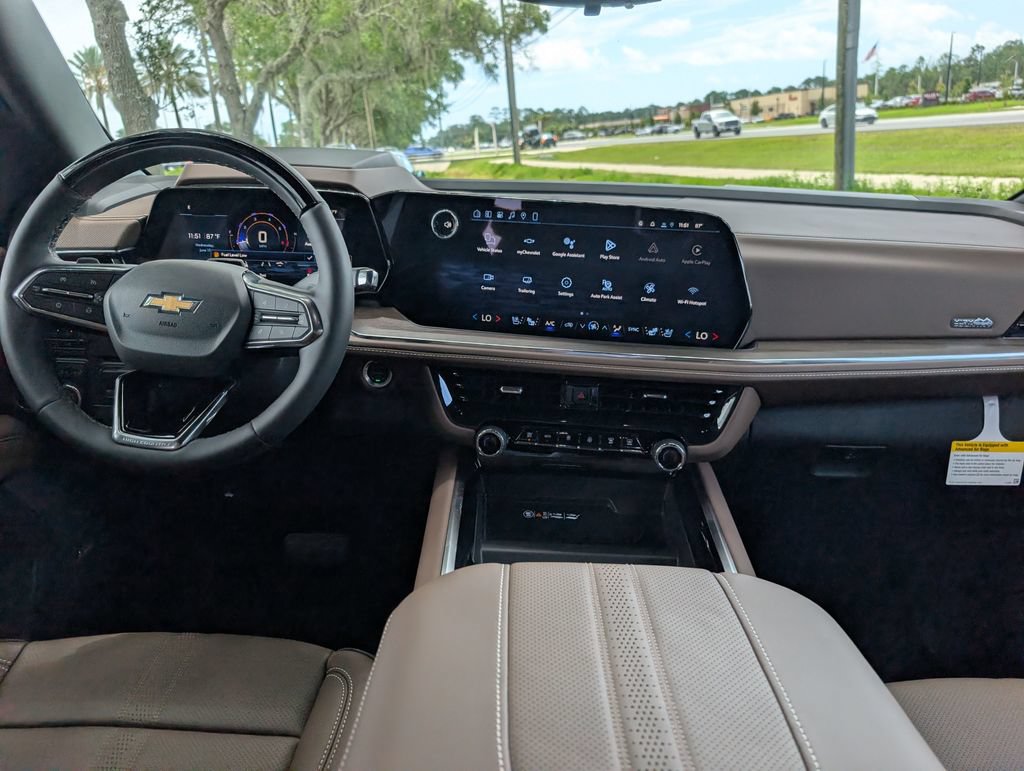 New 2026 Chevrolet Tahoe High Country AWD/4WD image 10
