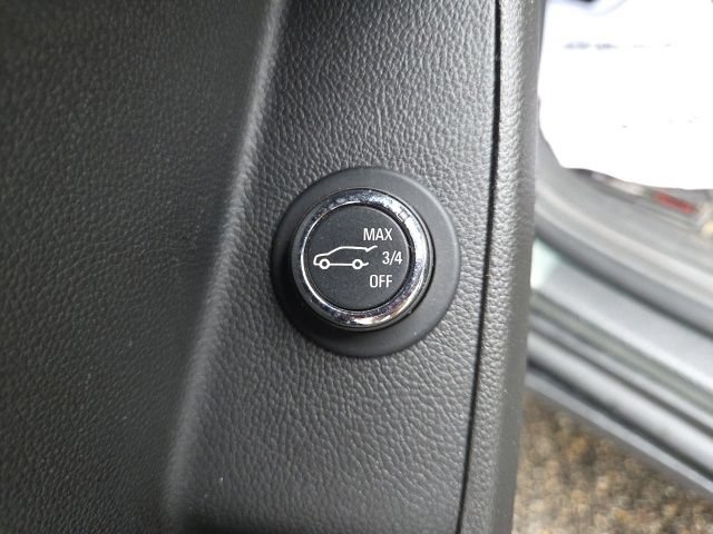 Used 2022 Chevrolet Traverse LT AWD/4WD image 12