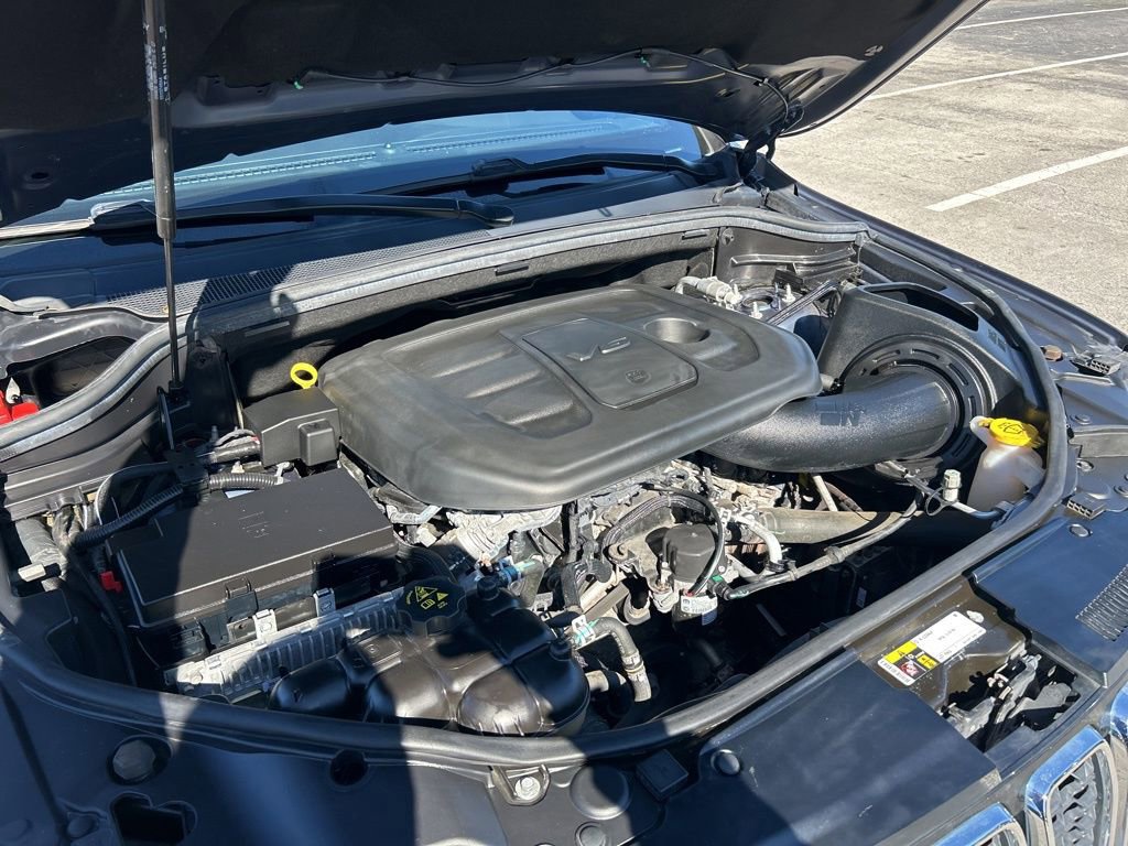 Used 2020 Jeep Grand Cherokee Limited w/ Premium Lighting Group image 17