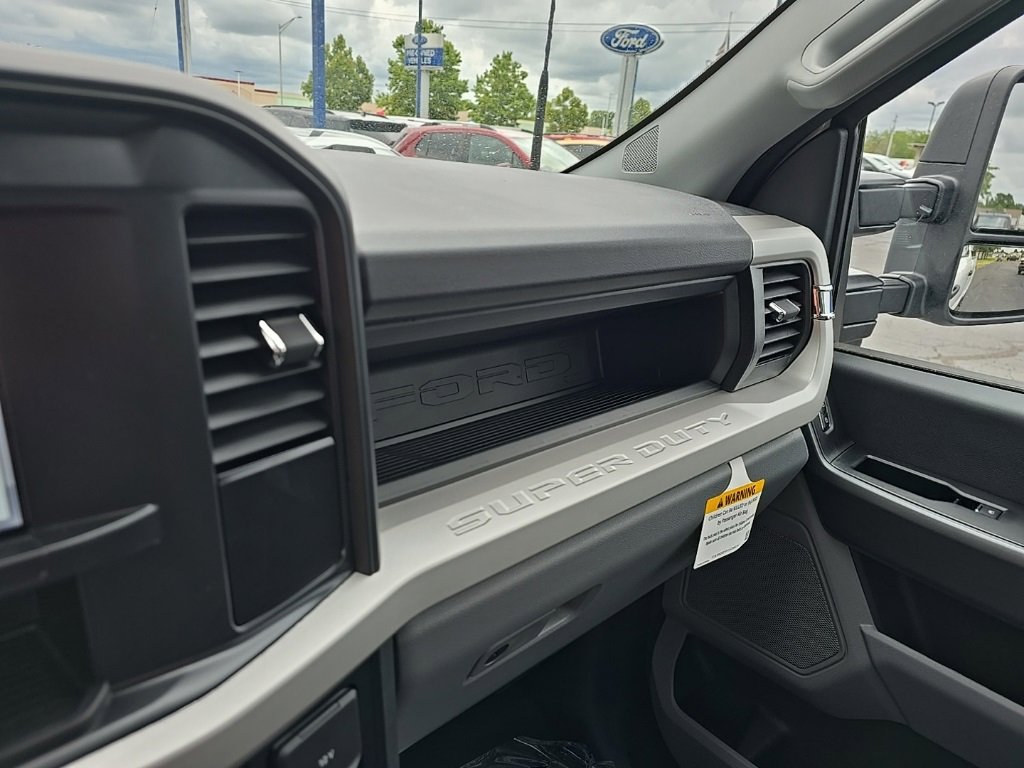 New 2025 Ford F250 XL w/ STX Appearance Package image 22