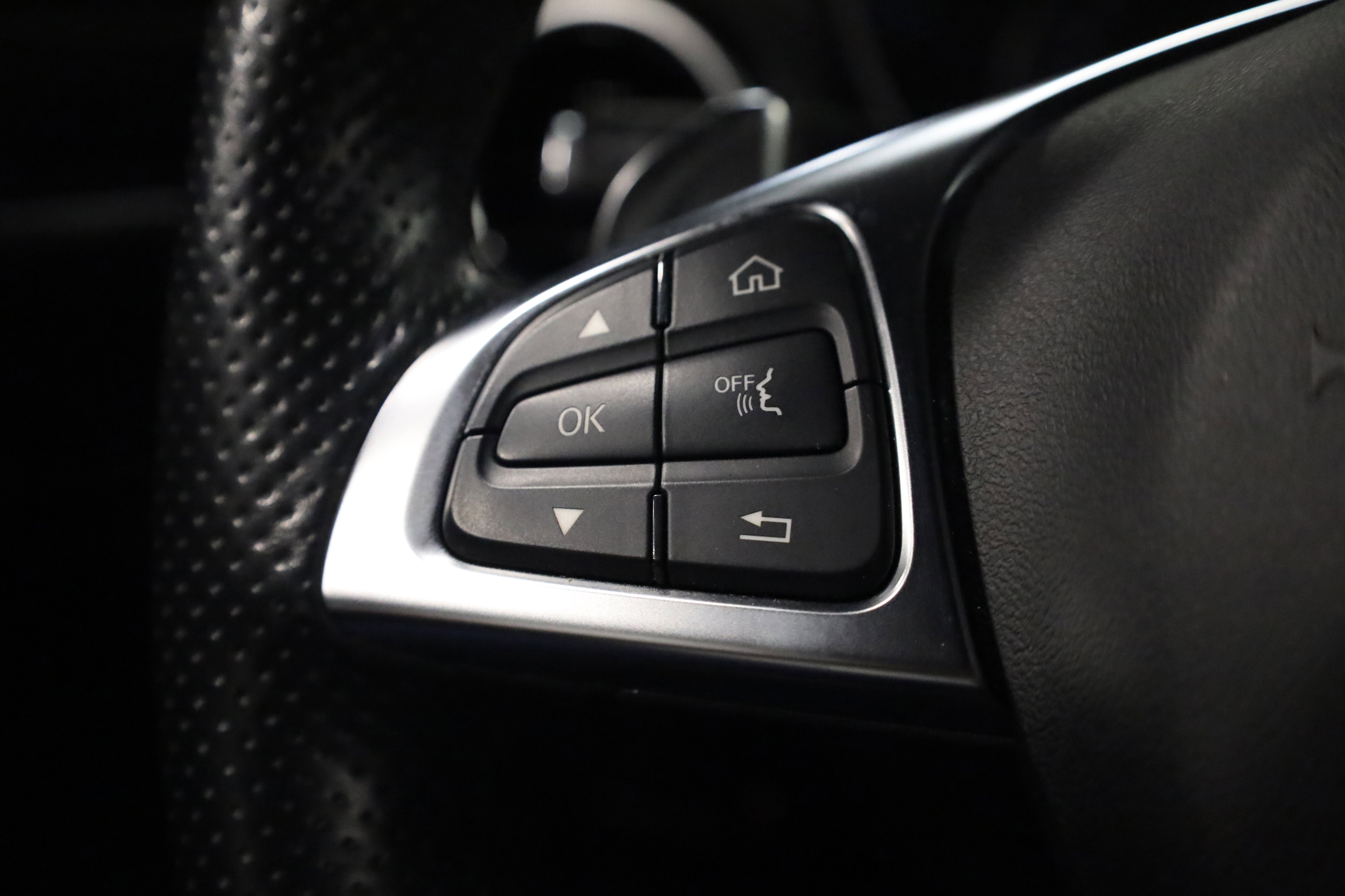 Used 2017 Mercedes-Benz AMG GT Coupe image 24