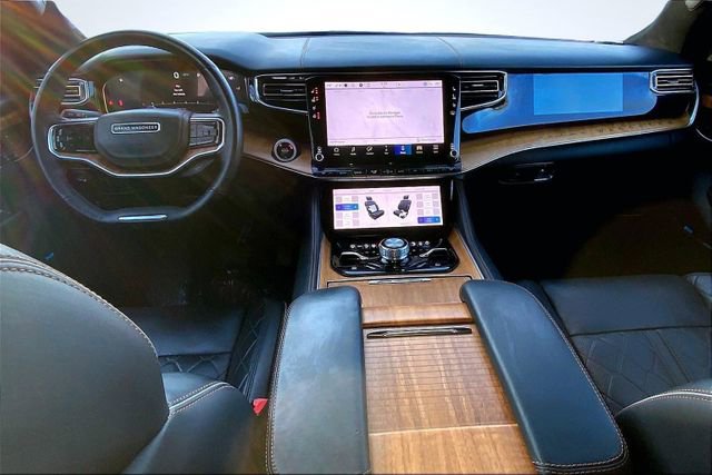 Used 2024 Jeep Grand Wagoneer L Series III image 15