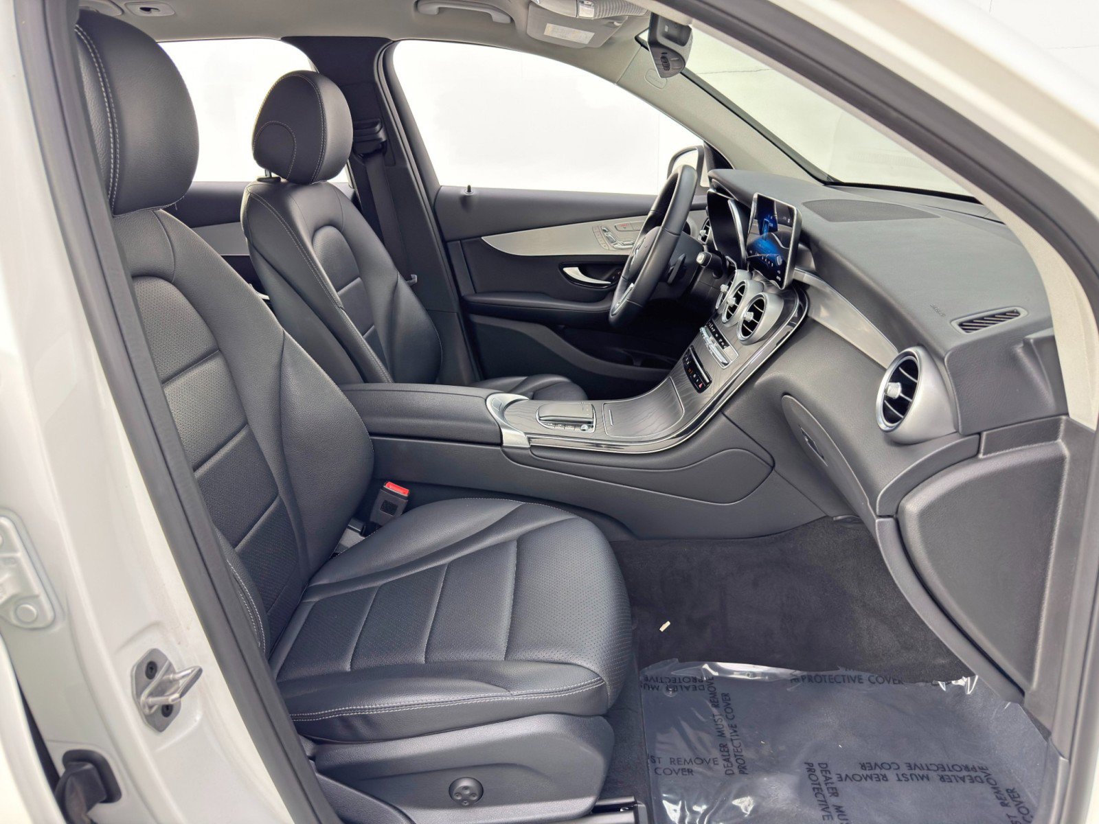 Used 2021 Mercedes-Benz GLC 300 image 14