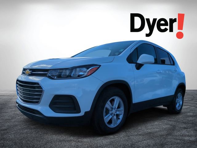 Certified 2022 Chevrolet Trax LS w/ Tint and Cruise Package image 7