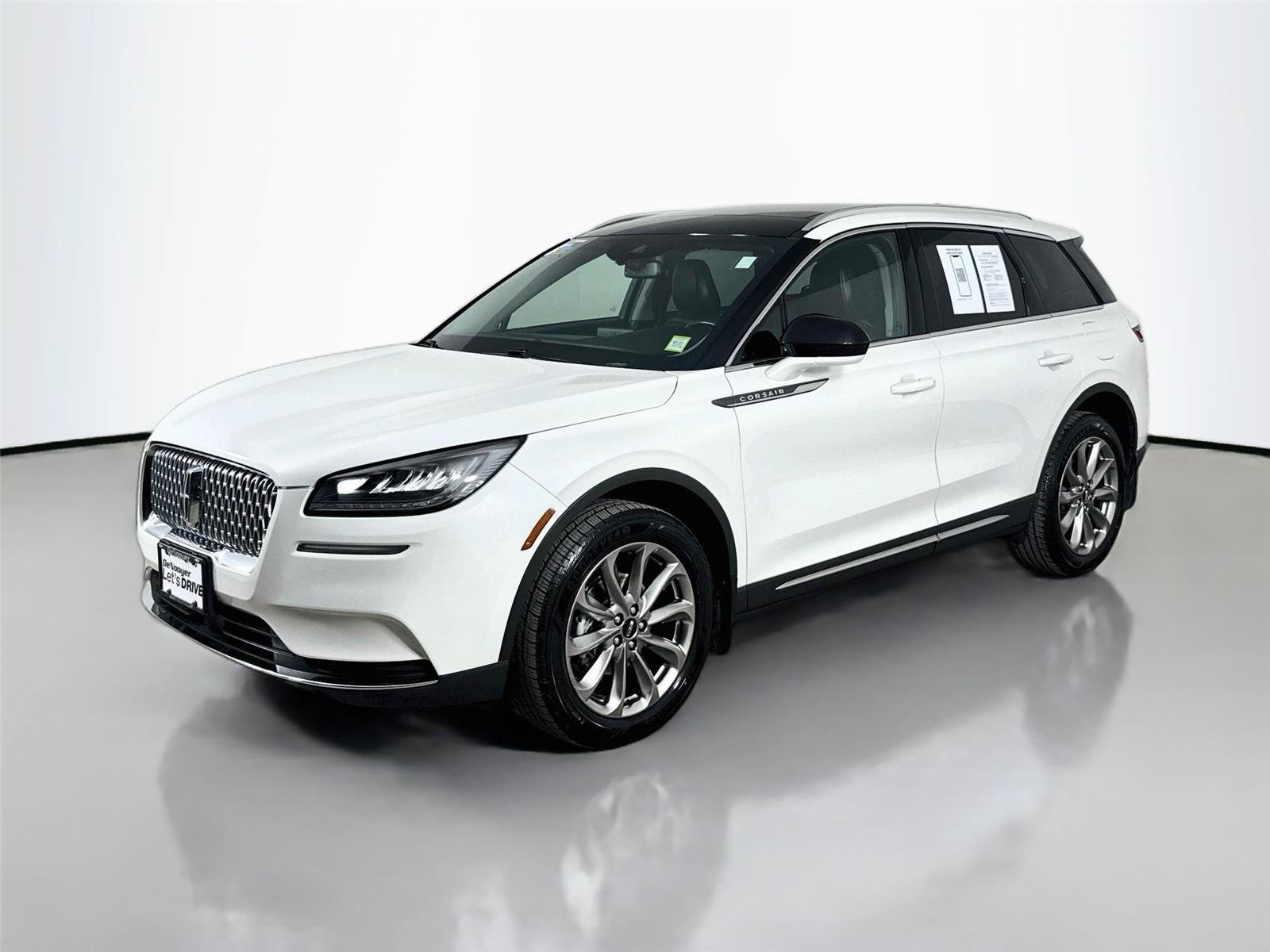 Used 2022 Lincoln Corsair AWD w/ Premium Package image 5