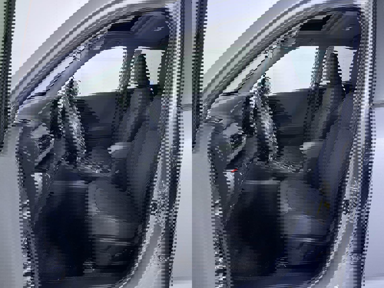 Used 2024 Subaru Crosstrek 2.0i Premium image 15