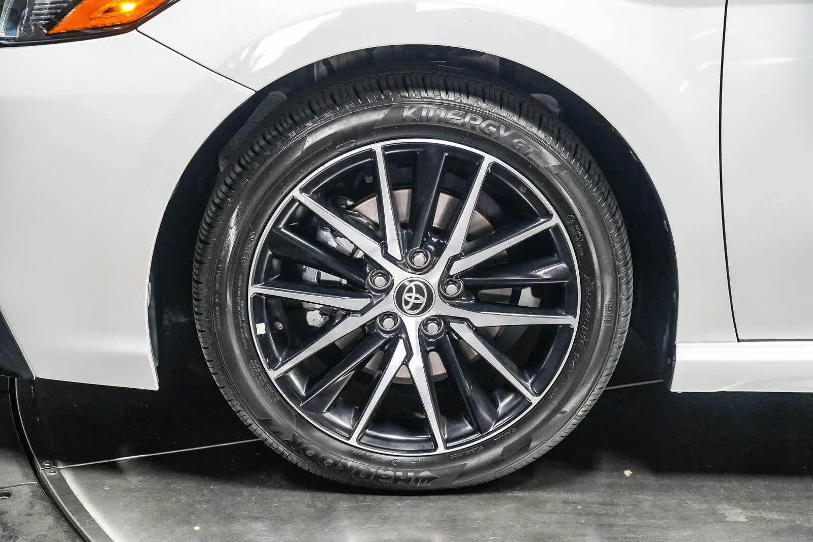 Certified 2024 Toyota Camry SE FWD image 10