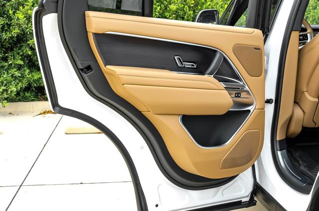 New 2026 Land Rover Range Rover SE AWD/4WD image 57