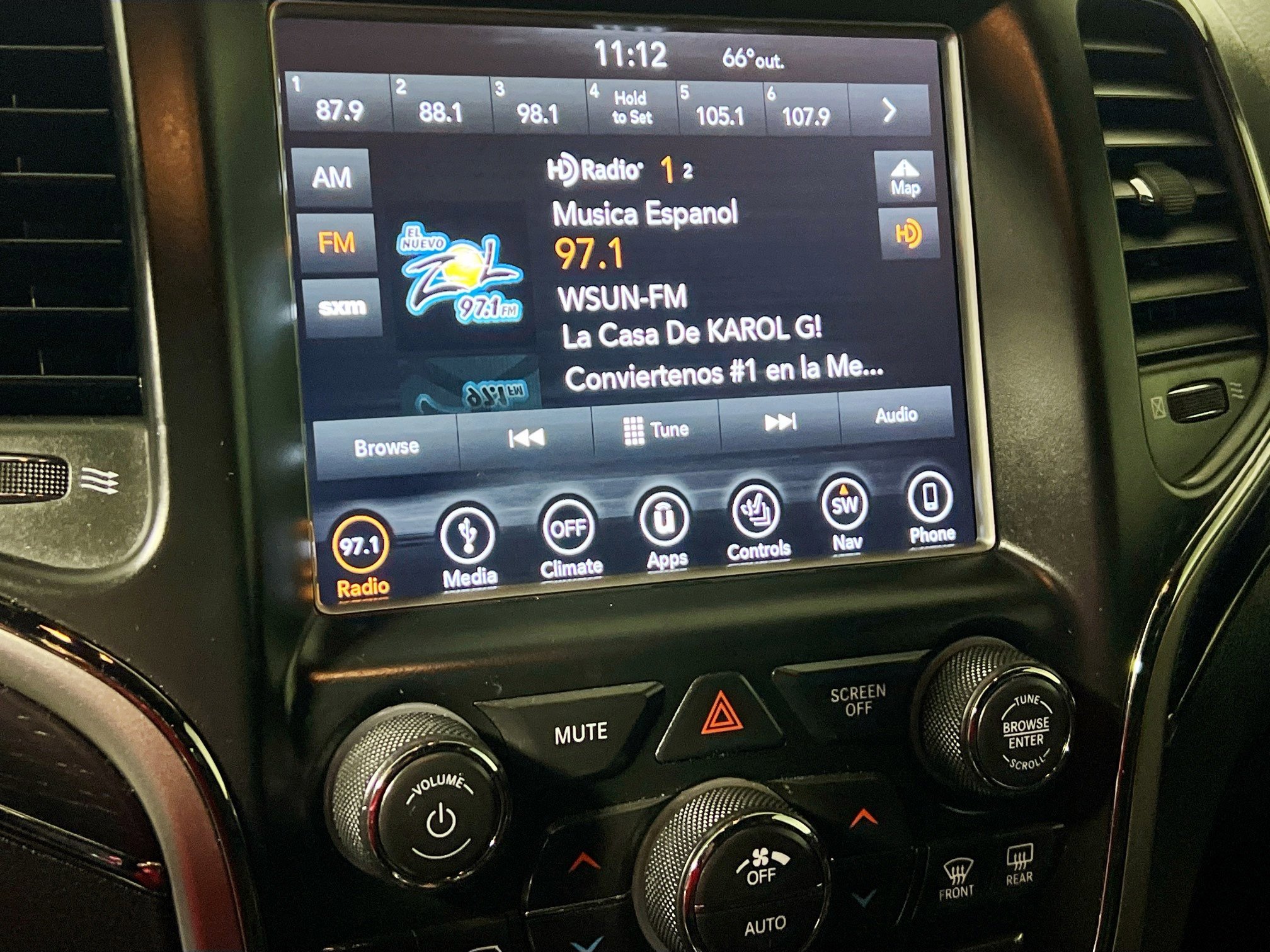 Used 2018 Jeep Grand Cherokee High Altitude image 28