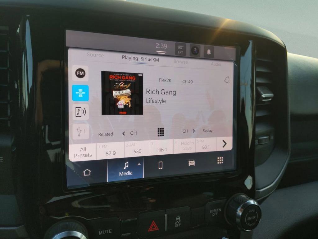 New 2026 RAM 5500 Tradesman w/ Chrome Appearance Group image 39