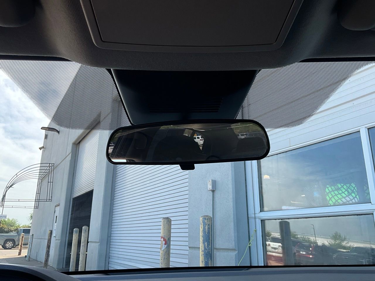 Used 2025 Nissan Sentra S image 16