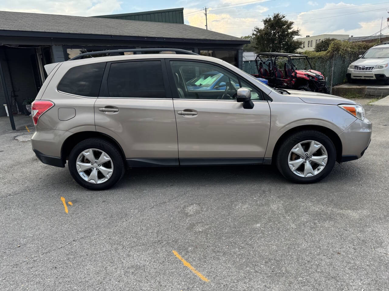 Used 2014 Subaru Forester 2.5i Touring image 14