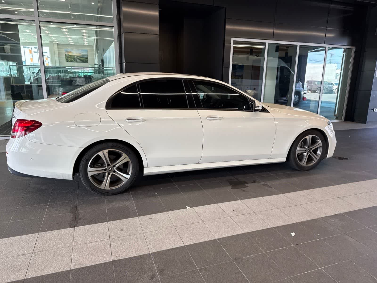 Used 2018 Mercedes-Benz E 300 image 12