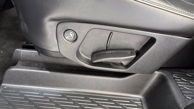 Used 2022 Hyundai Palisade Limited AWD/4WD image 21